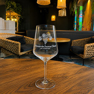 Verre à vin gravé Harmony 35 personnalisé avec un logo de domaine viticole