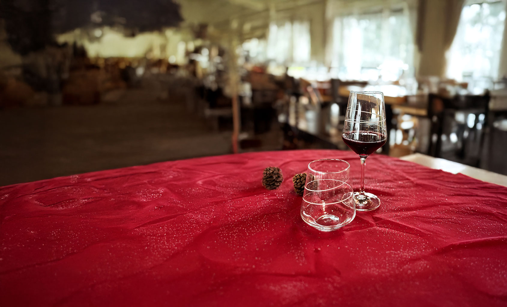 Flûte de champagne et verre à vin élégants